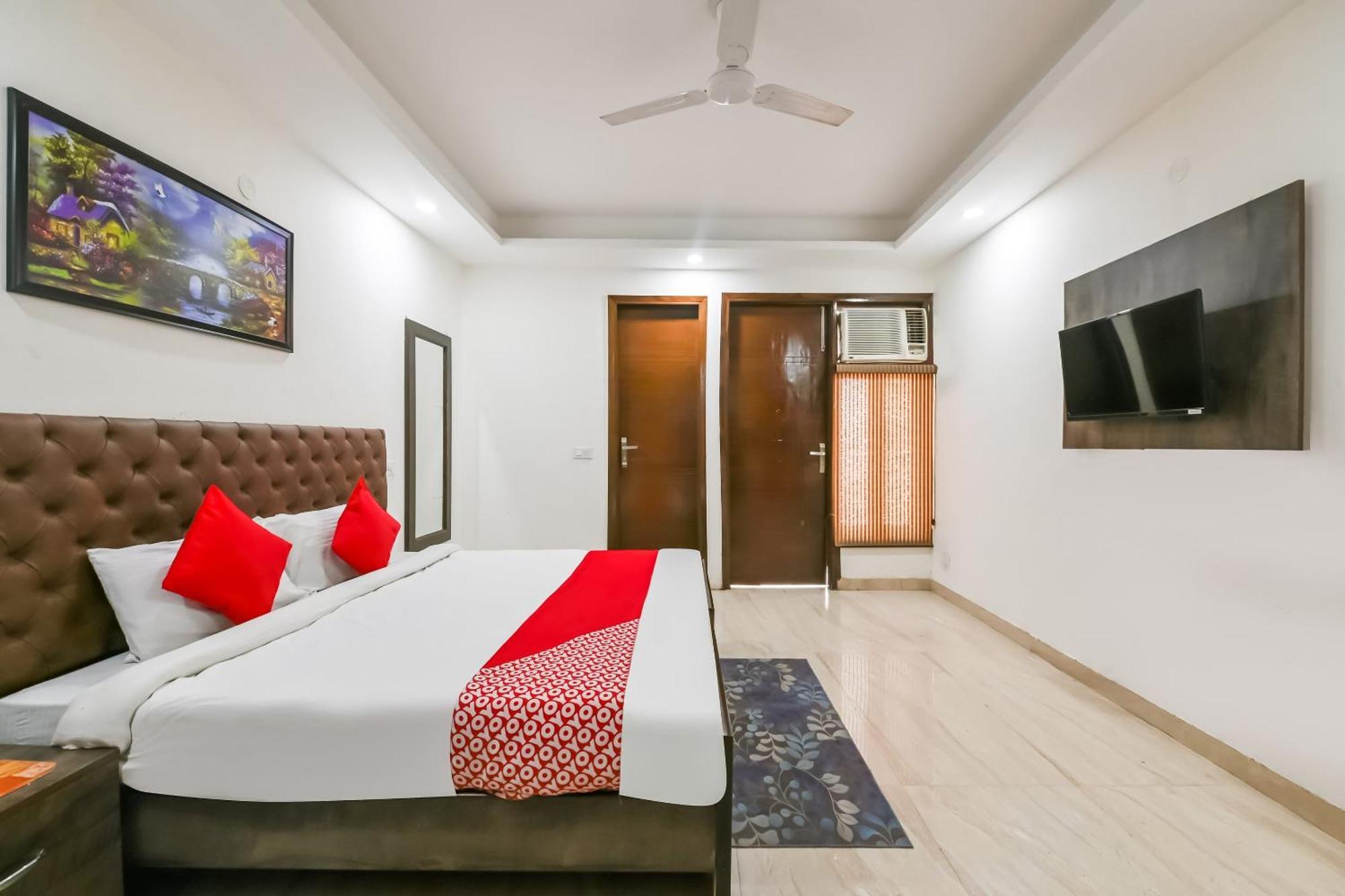 Hotel O Premium Rooms Chhatarpur New Delhi Buitenkant foto